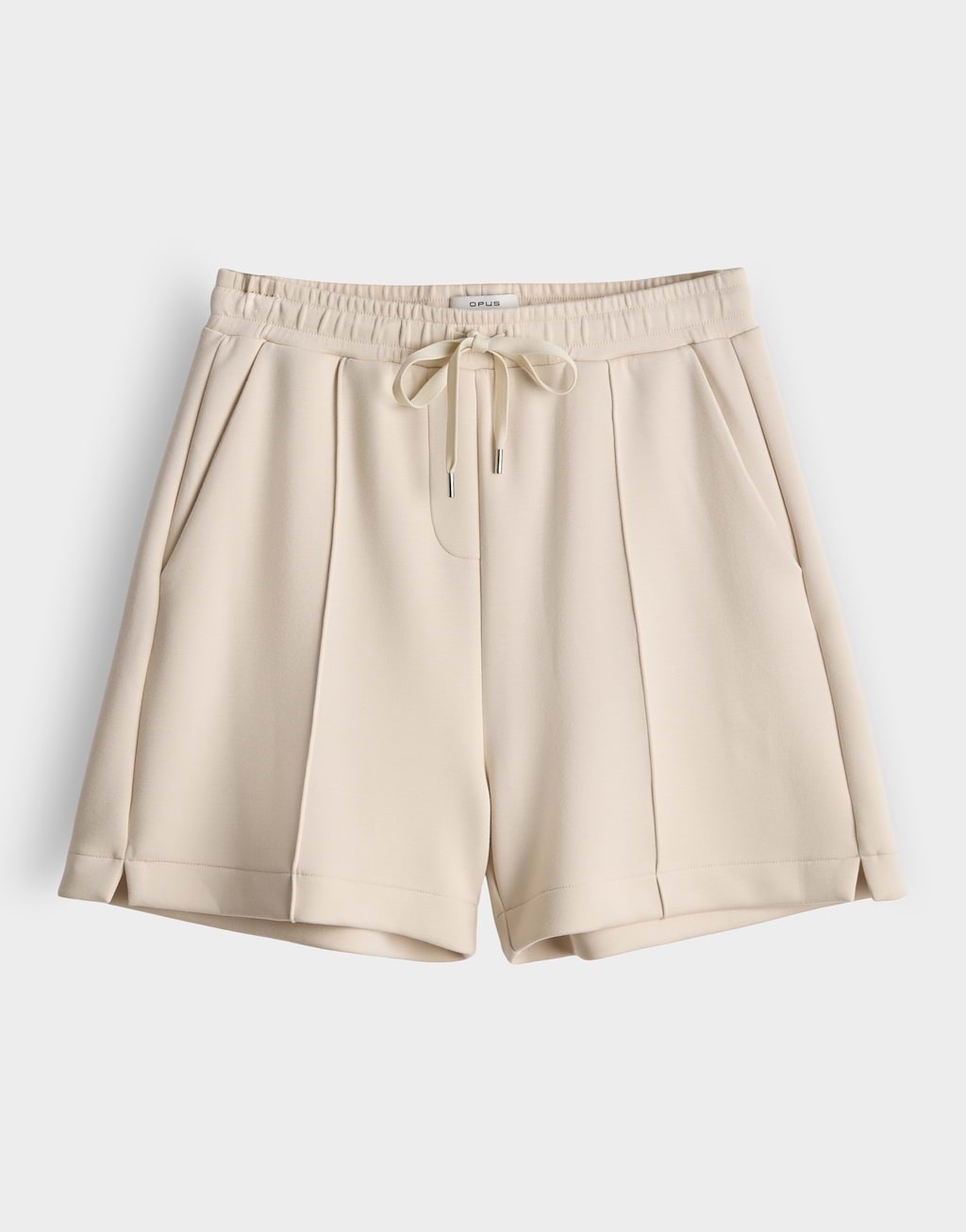 OPUS Damen Shorts MELANE CLUB – Weicher Sweat Mit Samtigem Finish & Edlem Biesen-Detail