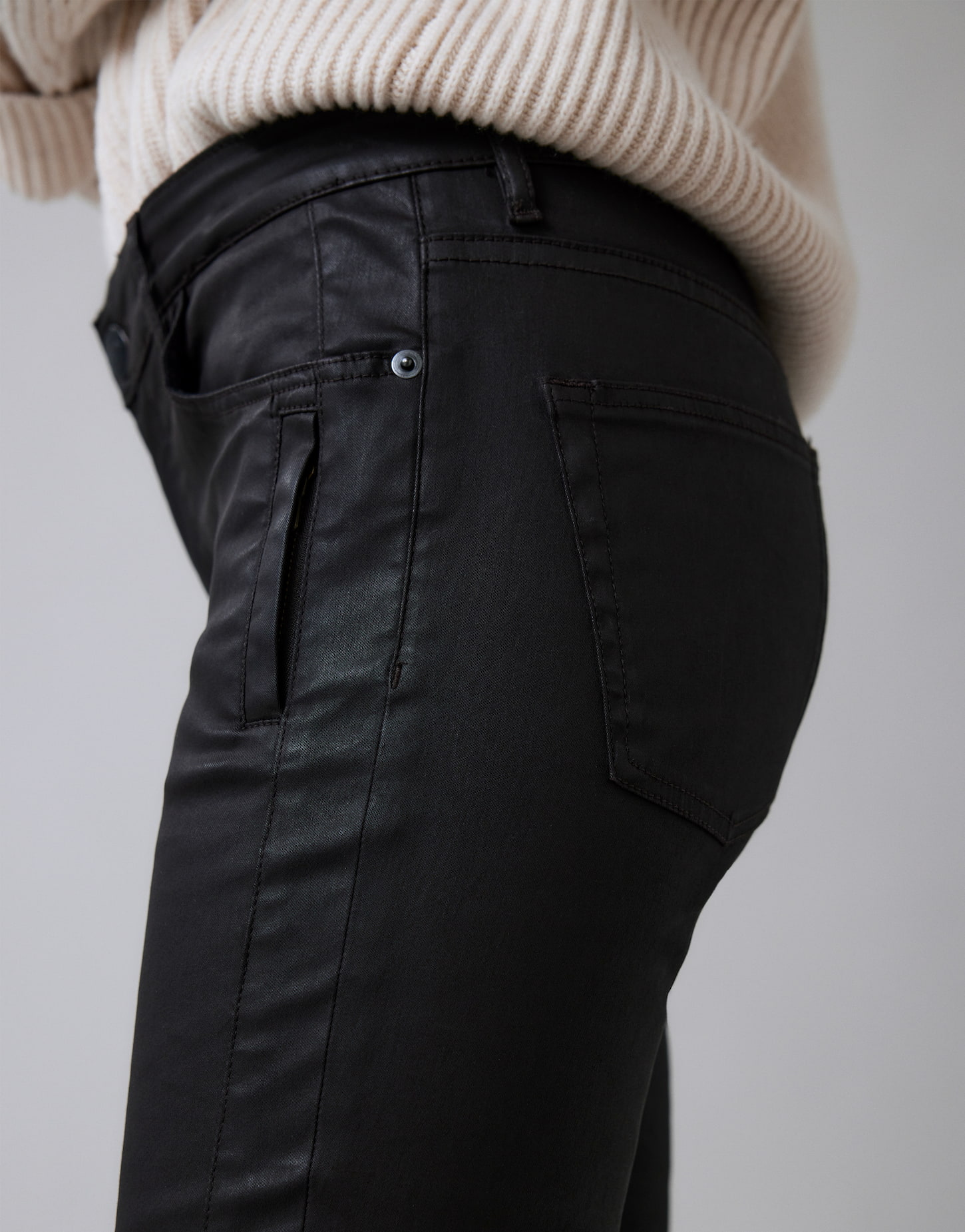 CoatedJeans Evita refined braun online bestellen OPUS Online Shop