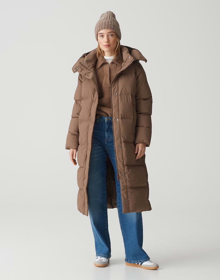 Feminine casual fashion for women