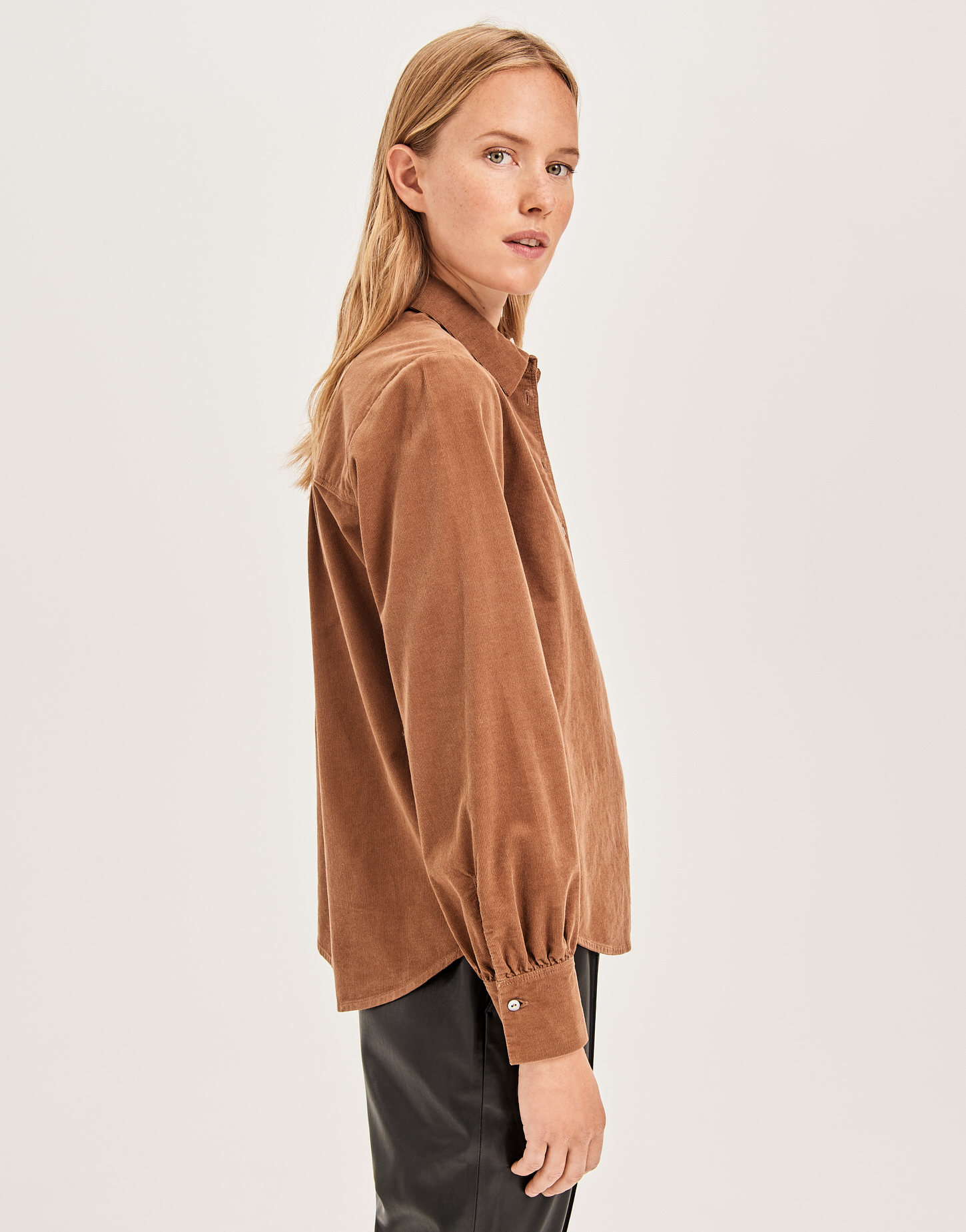 Cordbluse Ferilla braun online bestellen OPUS Online Shop