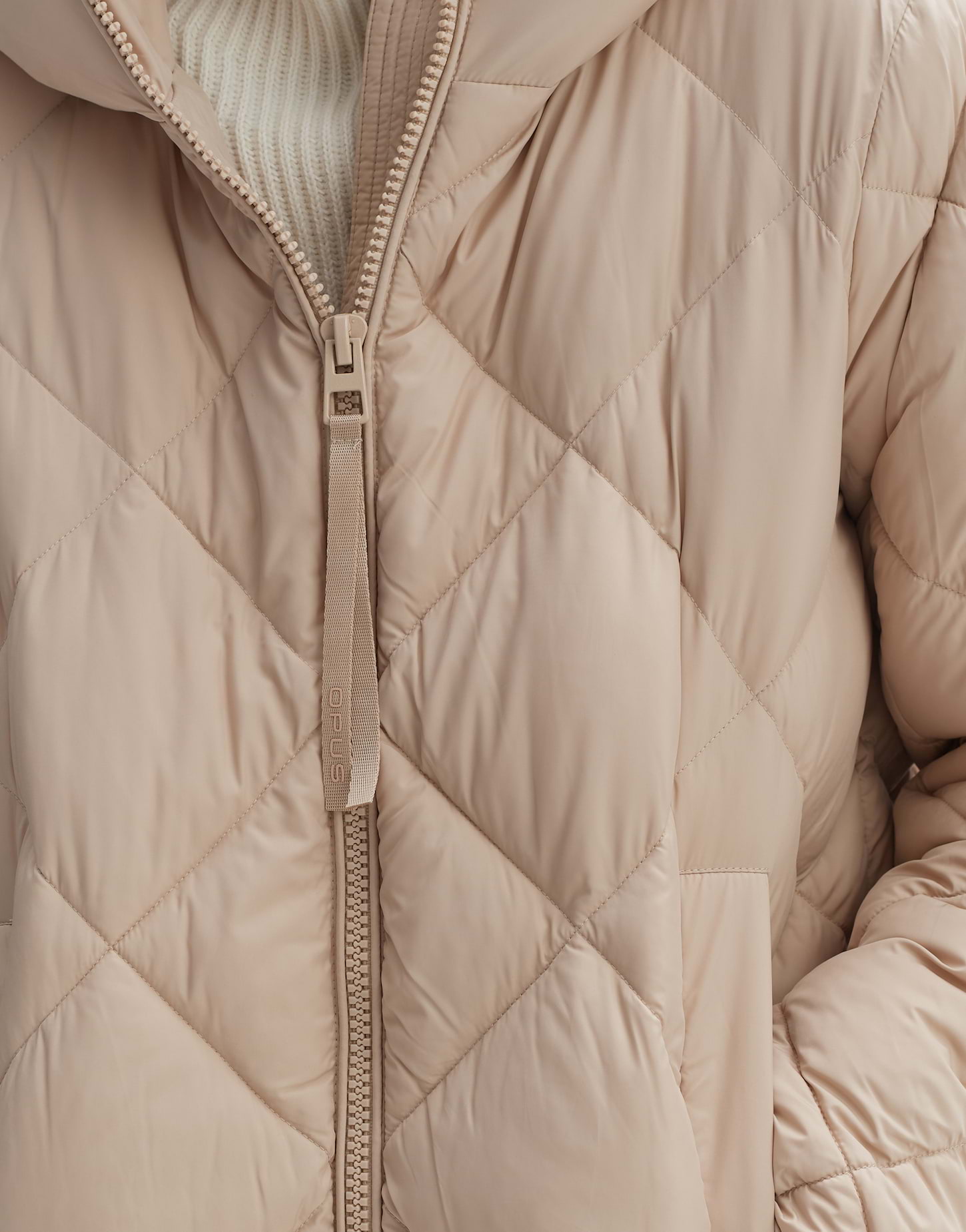 Cappotto trapuntato in look metallico - Acquista Online su Bonprix Italia