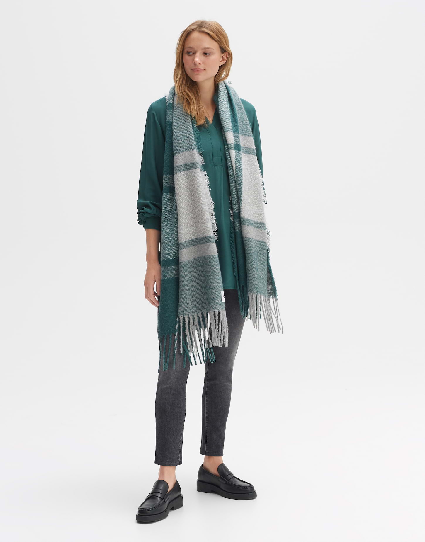 PIECES Damen Schal Im Quadrat-Design – Leichter Schal Aus Weichem Material