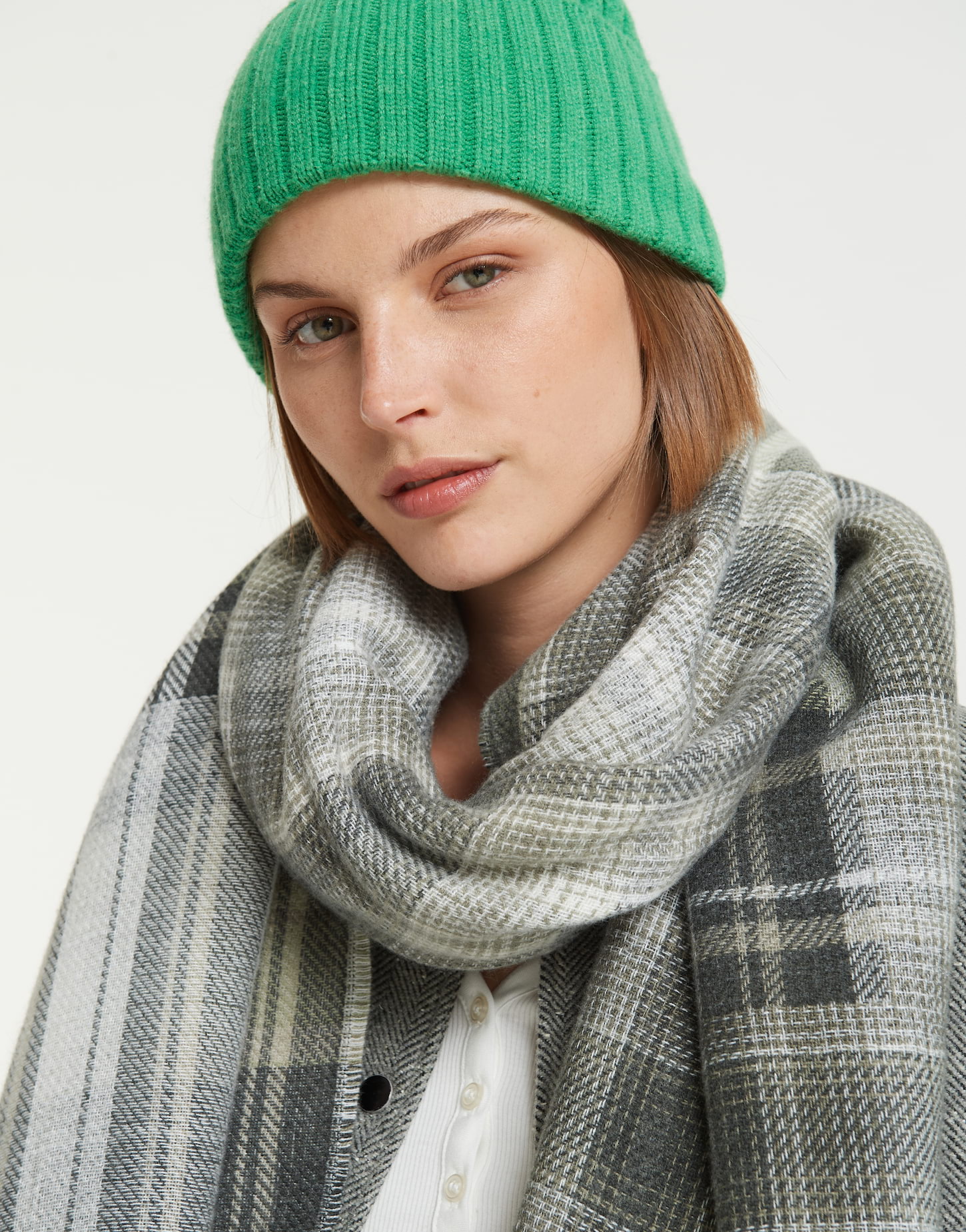 Schal Acotti scarf grün online bestellen | OPUS Online Shop