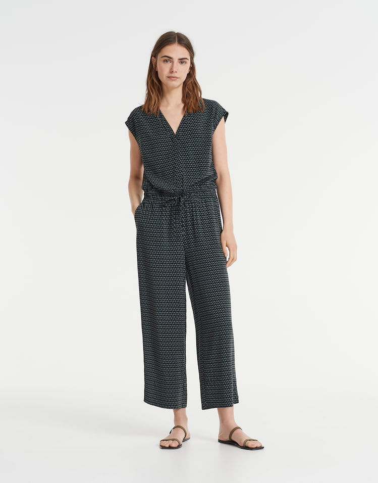 Jumpsuit Moneli minimal grün online bestellen OPUS Online Shop