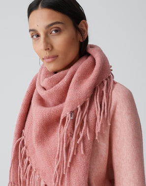 OPUS AMONI XXL Schal Aus Bouclé - Kuscheliger Oversize Schal In Macadamia