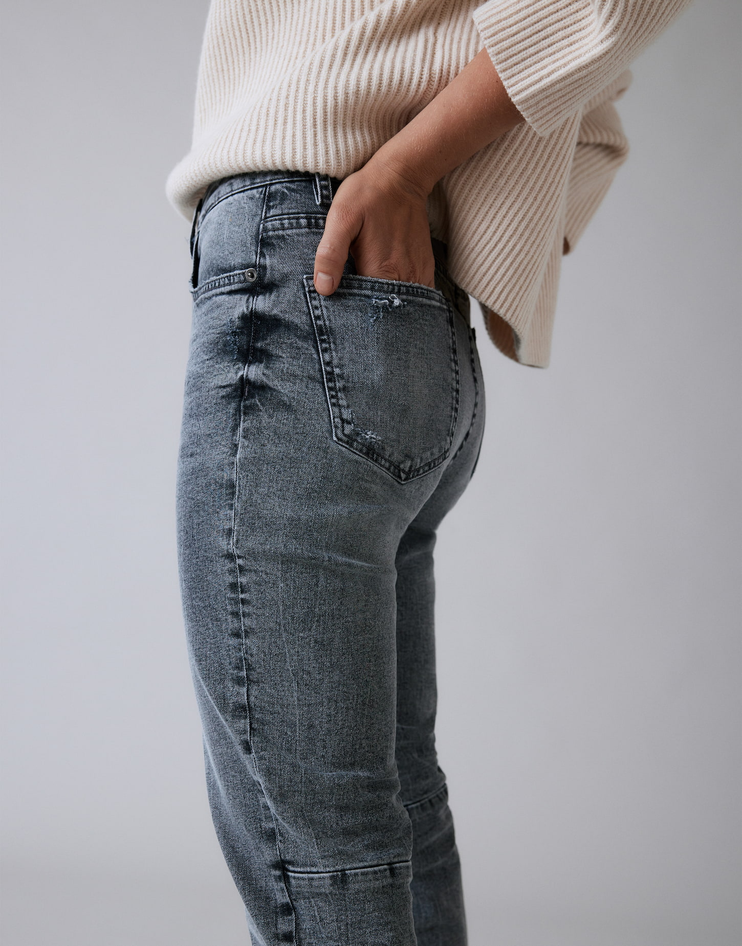 Carrot Jeans Liandra authentic grau online bestellen OPUS Online Shop