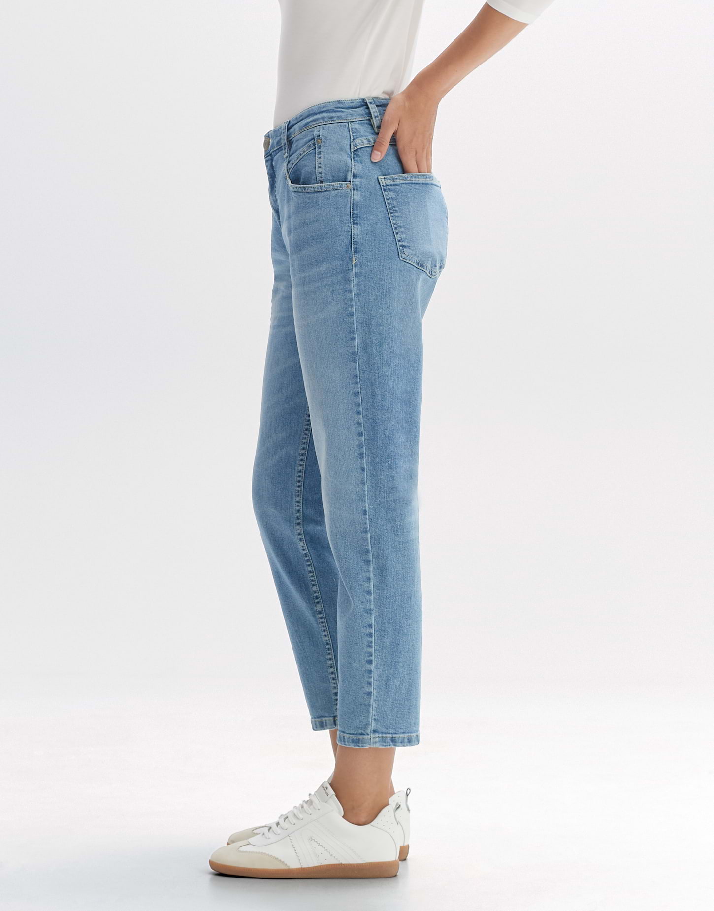 Carrot Jeans Loryn iced blau online bestellen OPUS Online Shop