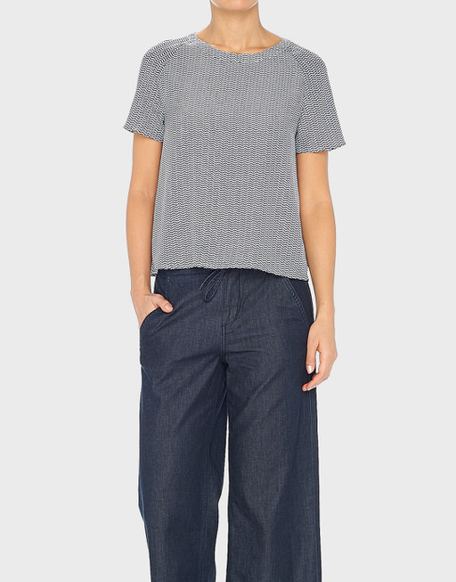 blue trousers with white stripe