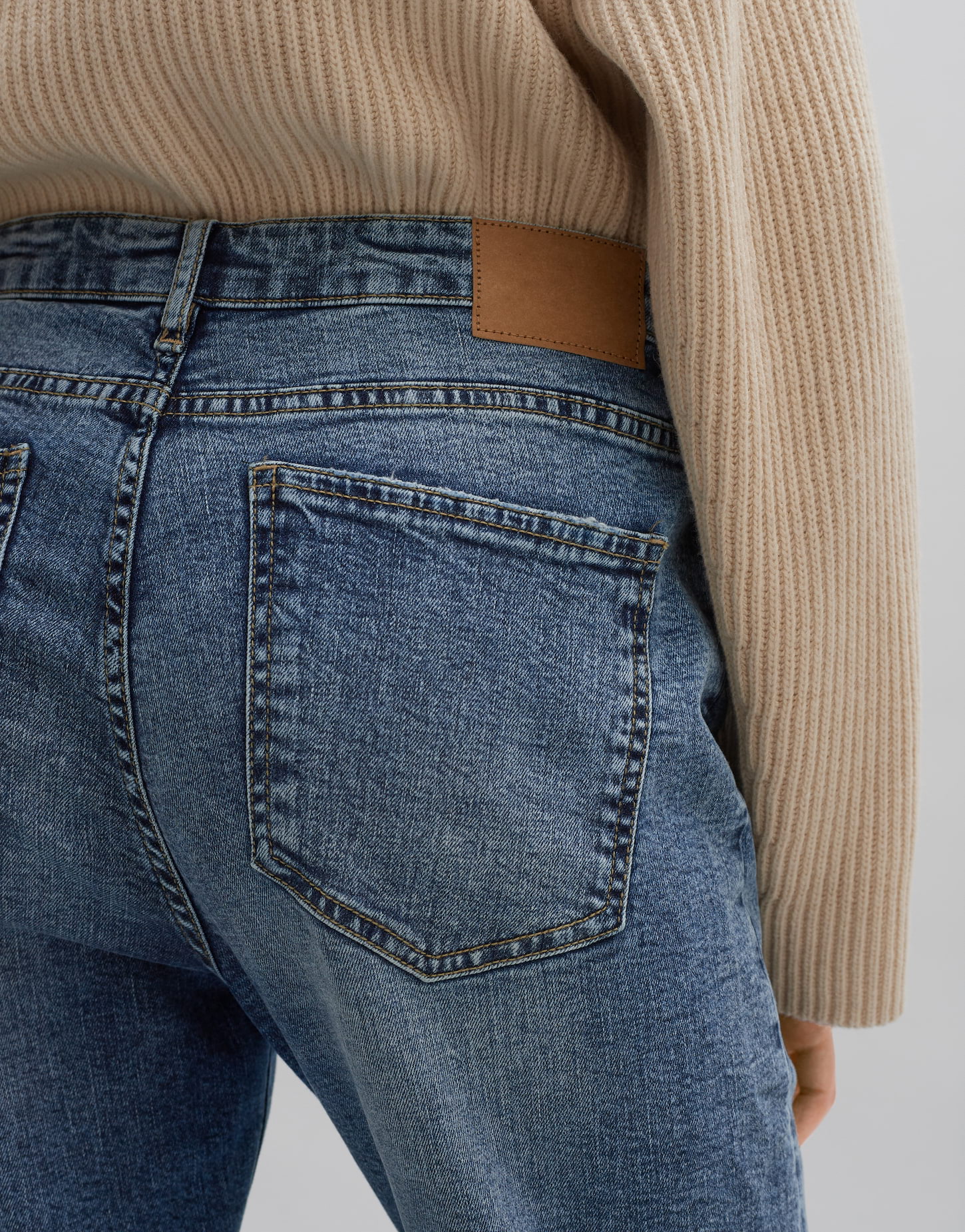 Carrot Jeans Liandra chalky blau online bestellen OPUS Online Shop