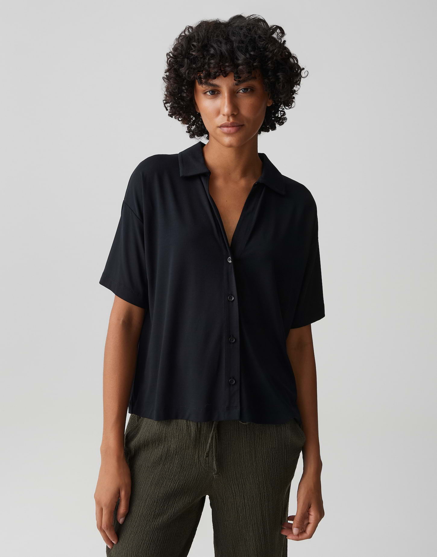 Kurzarmshirt Sajacki schwarz online bestellen | OPUS Online Shop
